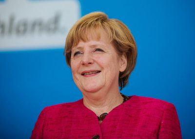 Bundeskanzlerin_Angela_Merkel_bei_einer_Wahlkampfveranstaltung_2013